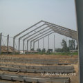 Atelier de structure en acier au Congo